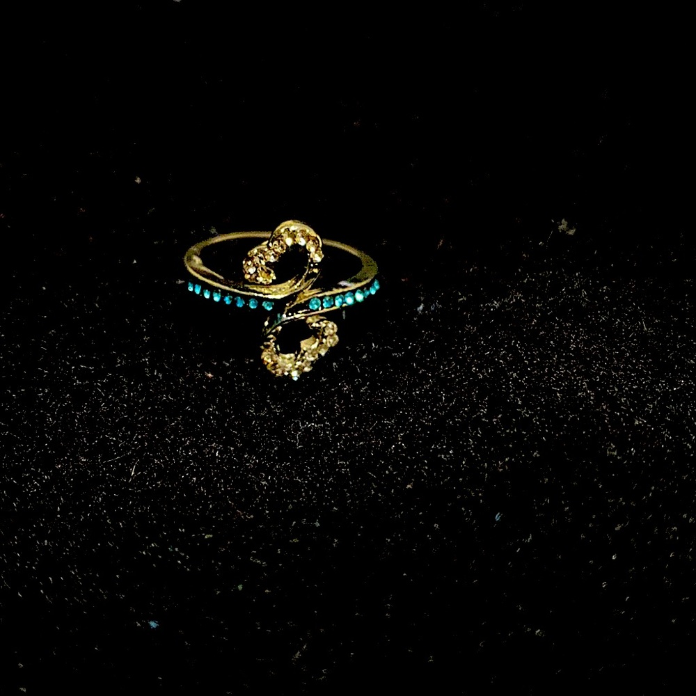 Beautiful Open hearts ring
